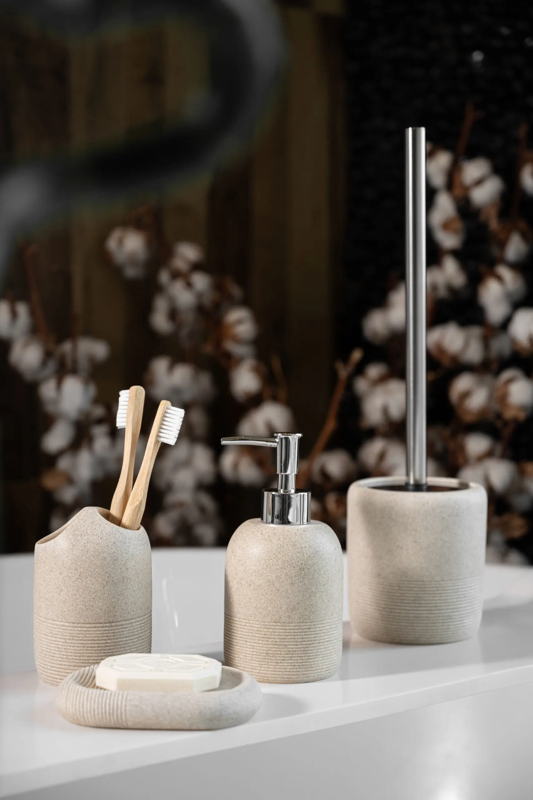 body-care-bathroom-accessoriesa-set-bathroom-accessories-dispenser-liquid-soap-glass
